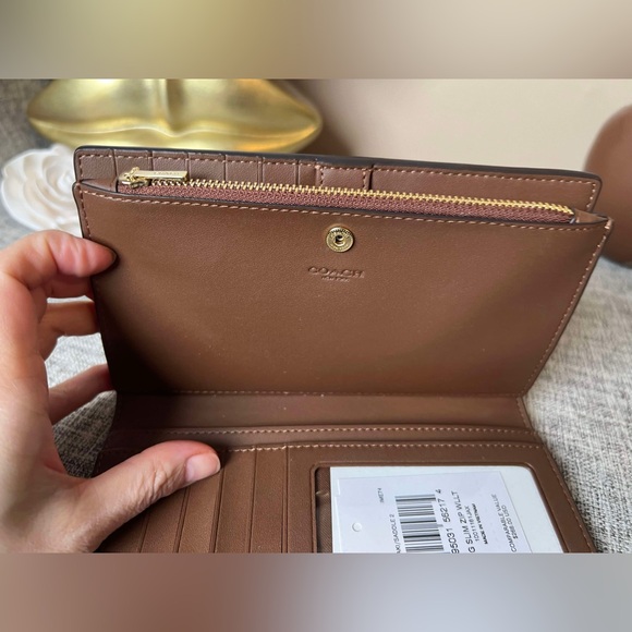 $119(NWT)Coach Slim Zip Wallet In Signature Canvas - Picture 6 of 7